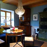 Apartament Beim Thoeny *
