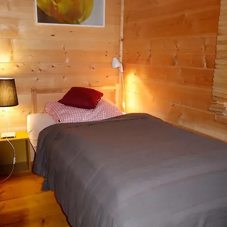 Beim Thoeny Apartament *